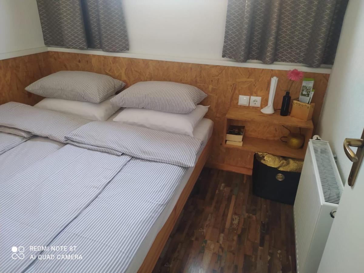 Studio Apartman Gradna Samobor Dış mekan fotoğraf